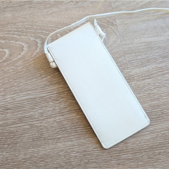 Celine Off-White Sunglass Pouch w/Strap Crossbody Bag - Picture 2 of 5